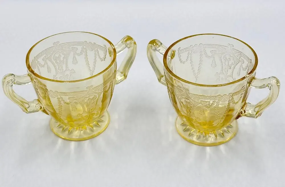 1930 Anchor Hocking Cameo Ballerina Vaseline Canary Glass Sugar Dessert Bowl Set